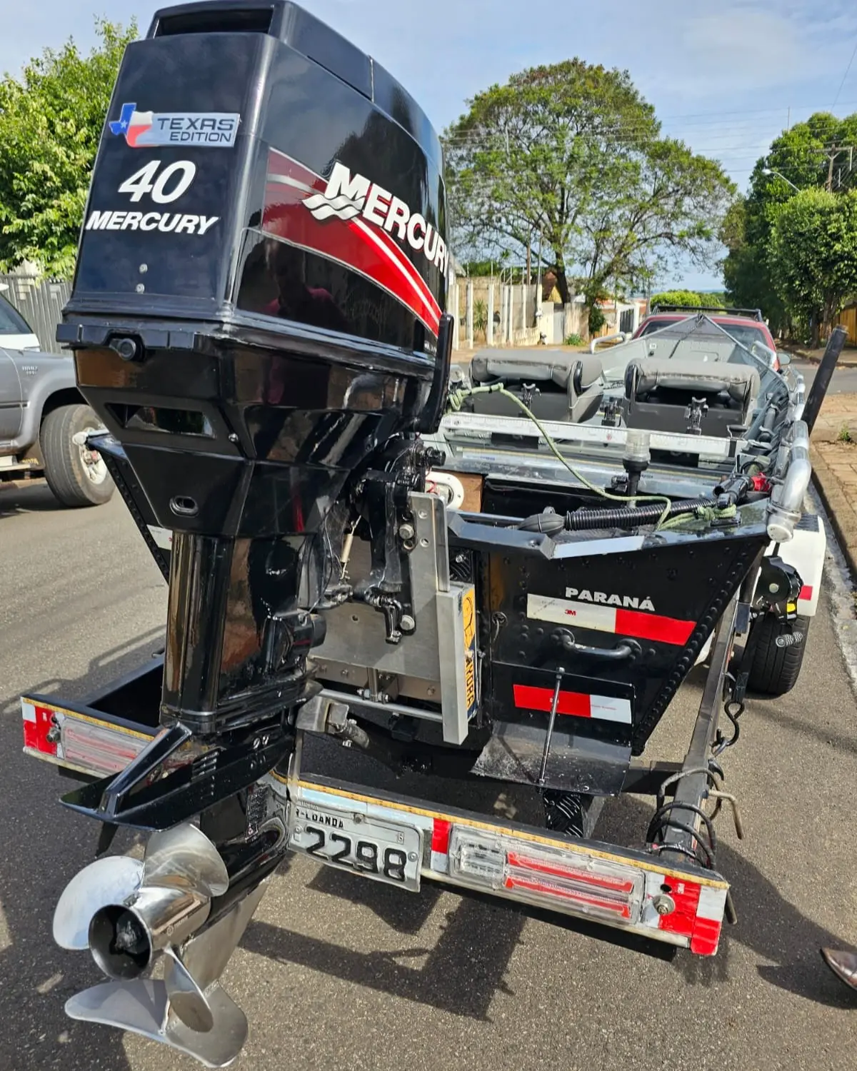 Jack Plate Hydra instalado em motor de popa — foto 5